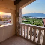 Stone House Didini Dvori