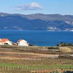 Stone House Didini Dvori *