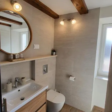 Stone House Didini Dvori *