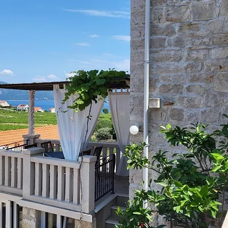 Stone House Didini Dvori Apartament *