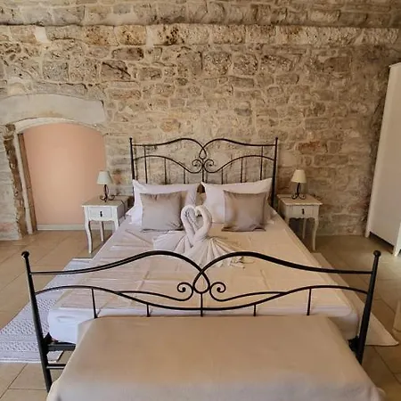 Stone House Didini Dvori Apartament