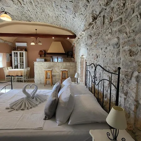 Stone House Didini Dvori Apartament *