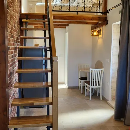 Stone House Didini Dvori * Lumbarda