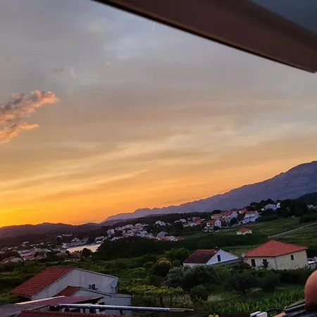 Daire Stone House Didini Dvori Lumbarda