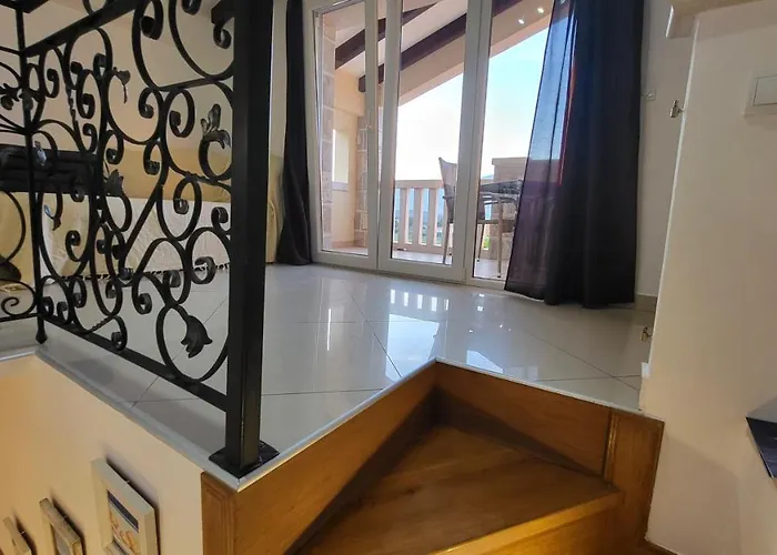 Stone House Didini Dvori 鲁巴达