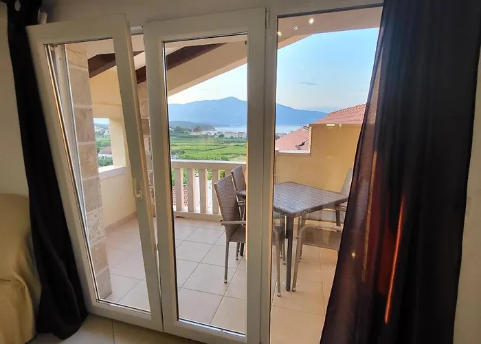 Stone House Didini Dvori * 鲁巴达