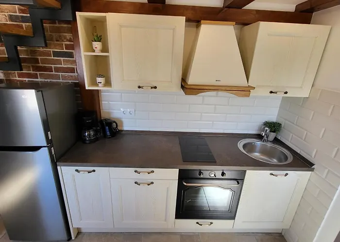 Stone House Didini Dvori