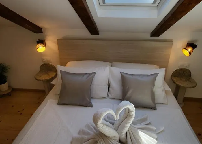 公寓 Stone House Didini Dvori *