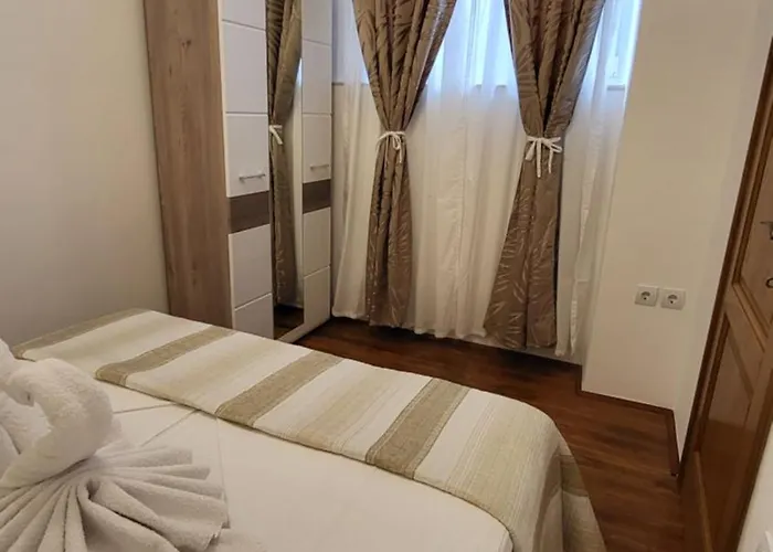 Stone House Didini Dvori 鲁巴达